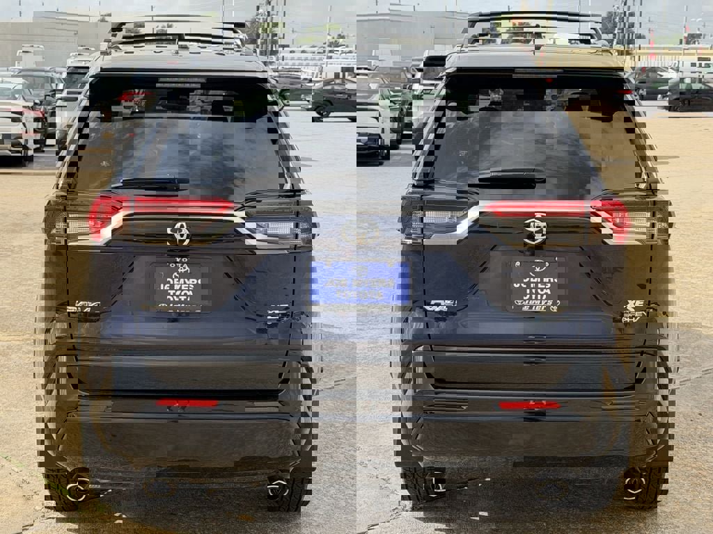 Certified 2025 Toyota RAV4 XSE AWD/4WD image 8