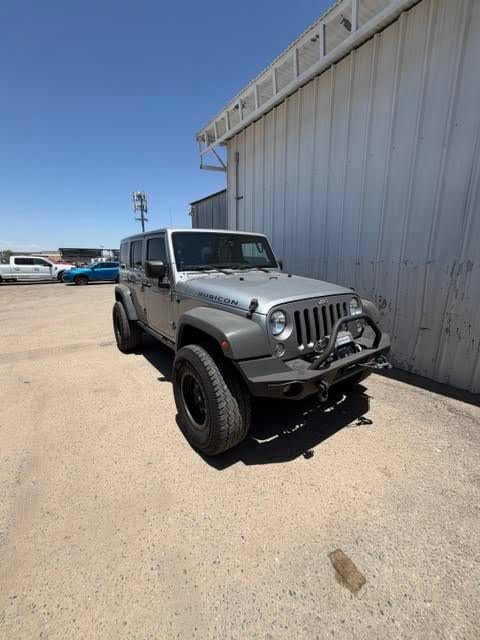 Used 2014 Jeep Wrangler Unlimited Rubicon w/ Connectivity Group AWD/4WD image 2