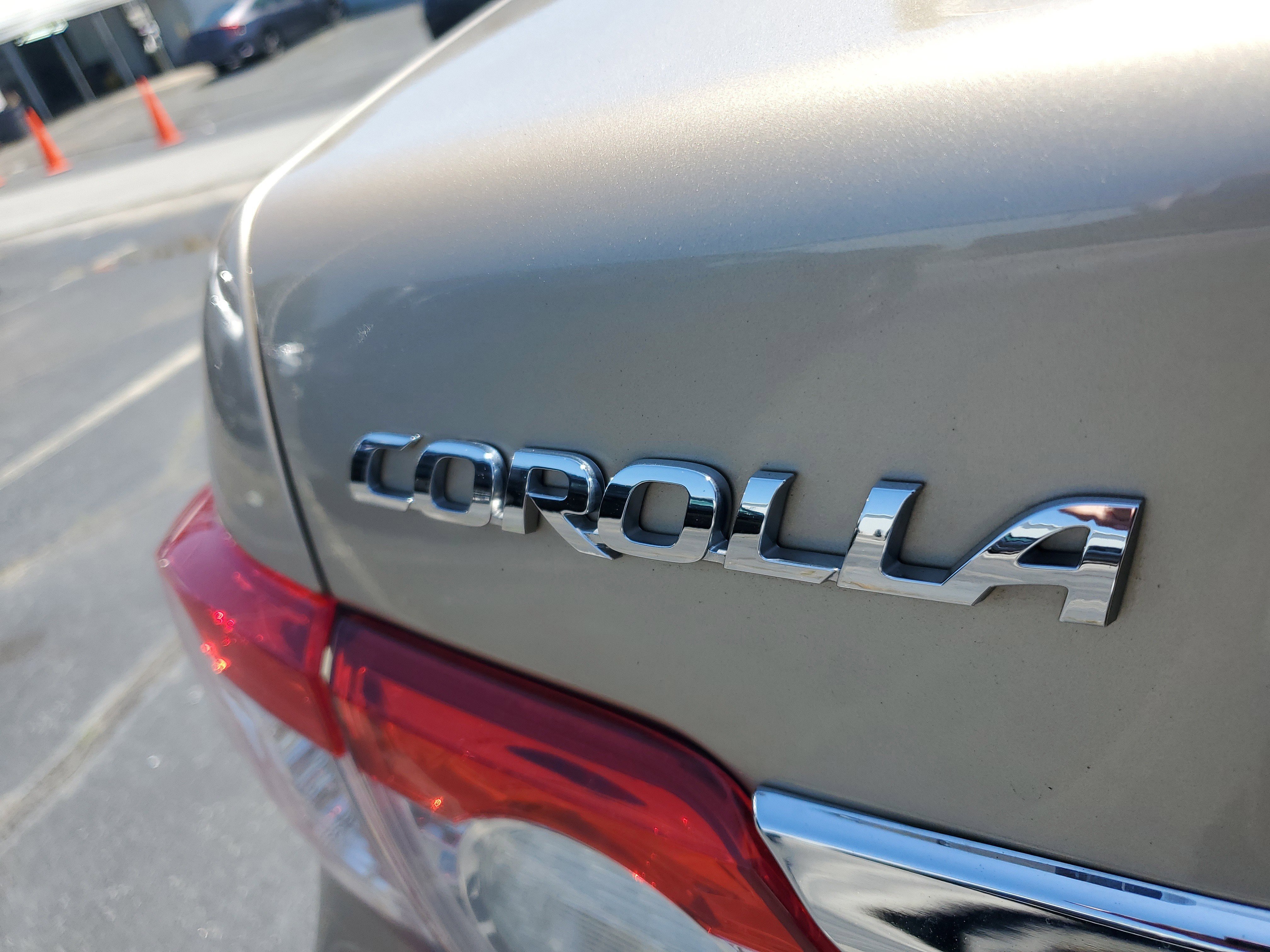 Used 2013 Toyota Corolla L FWD image 5