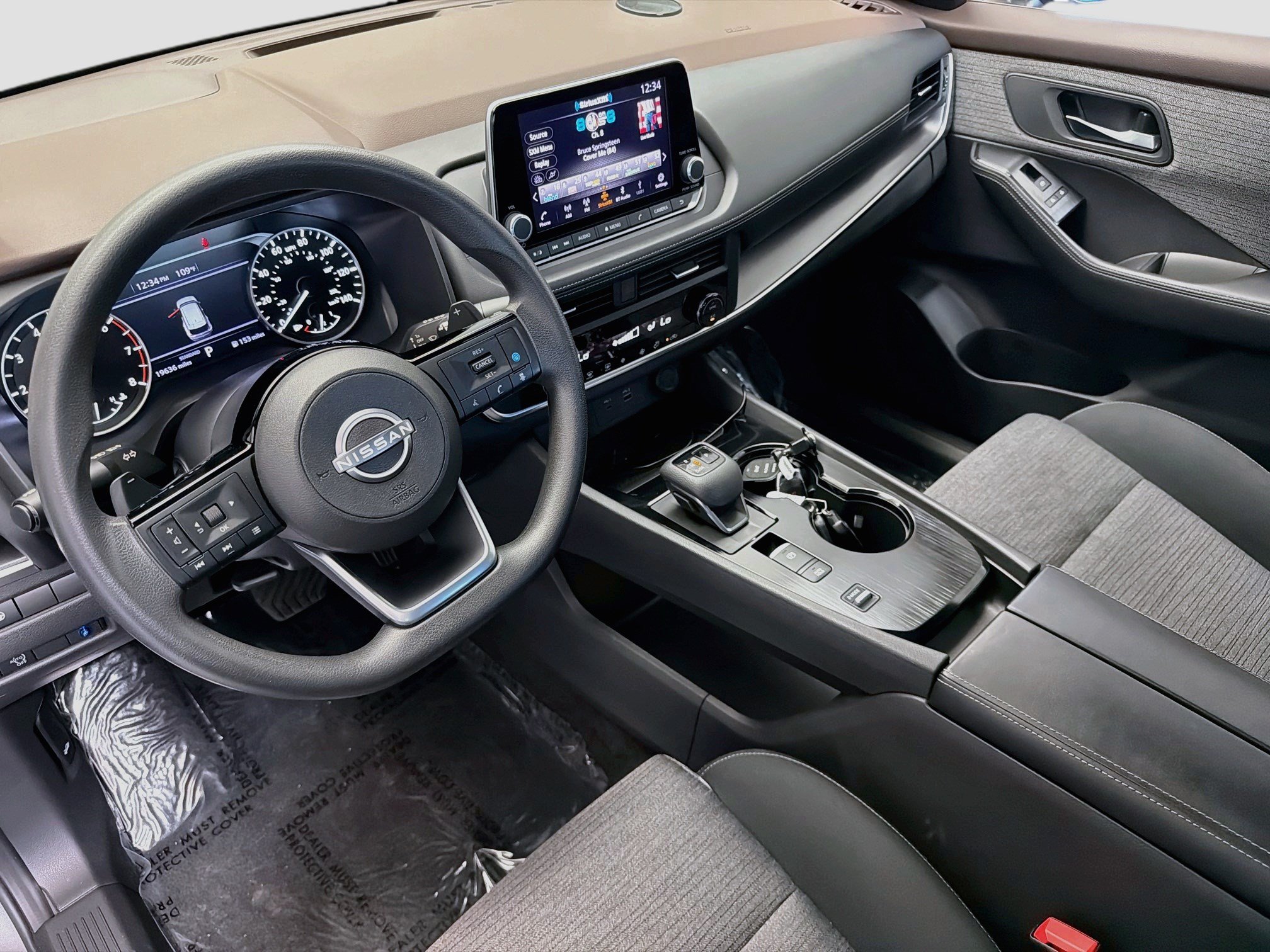 Used 2023 Nissan Rogue SV FWD image 7