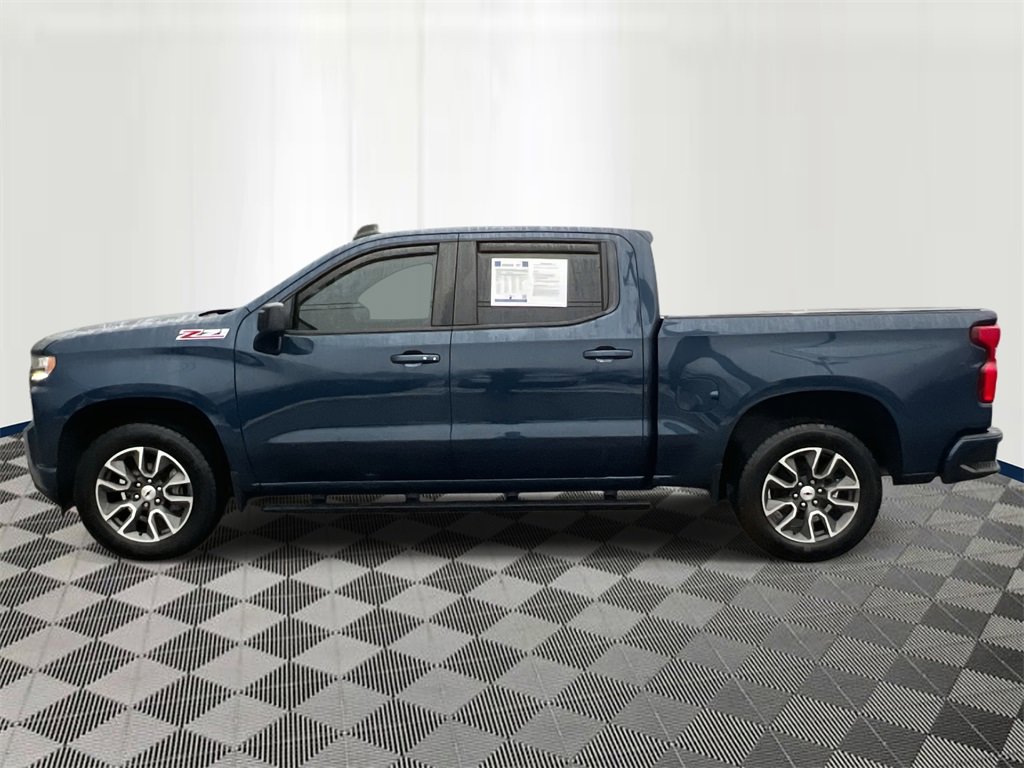 Used 2021 Chevrolet Silverado 1500 RST image 2