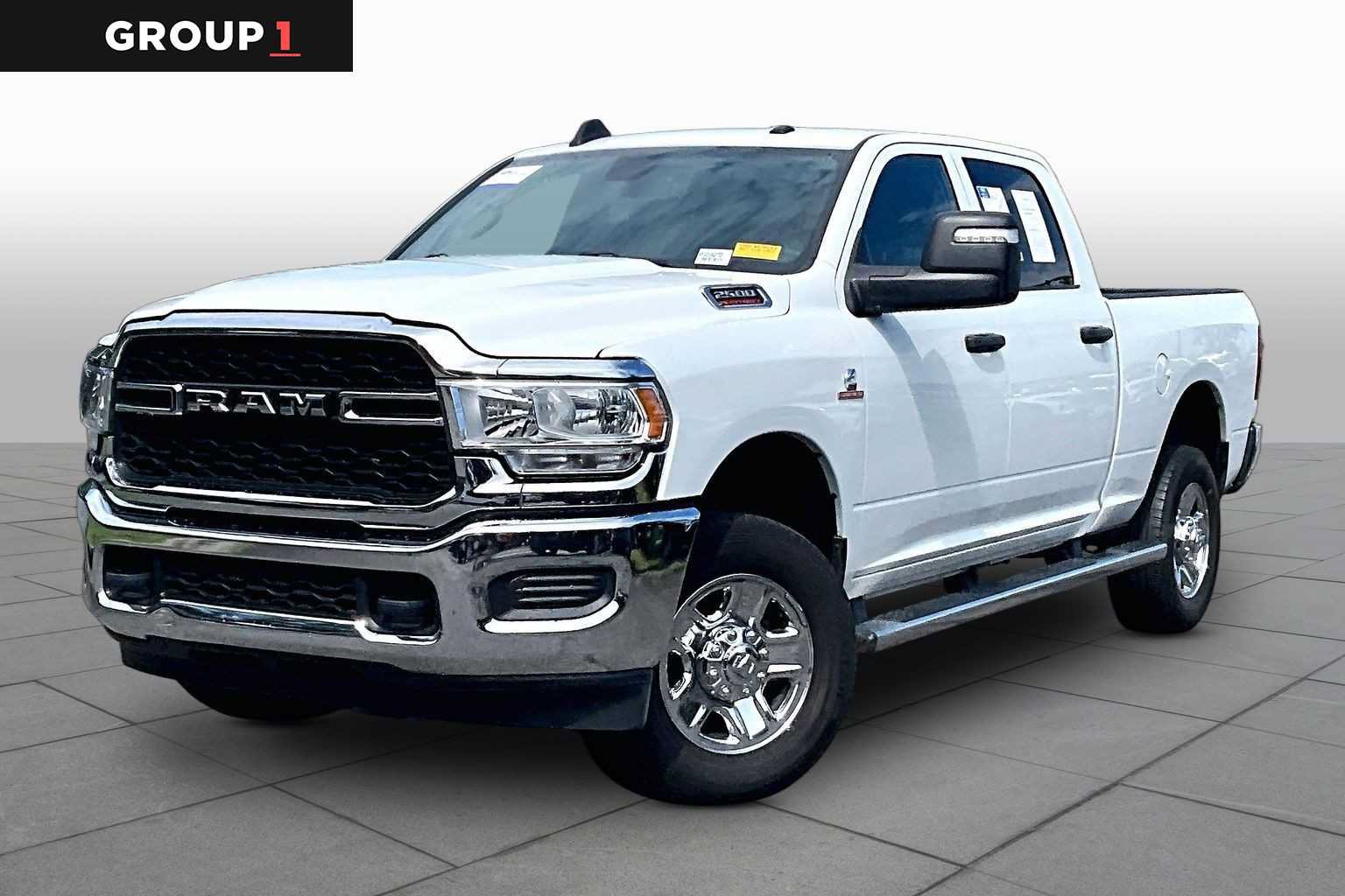 Used 2024 RAM 2500 Tradesman w/ Chrome Appearance Group AWD/4WD image 1