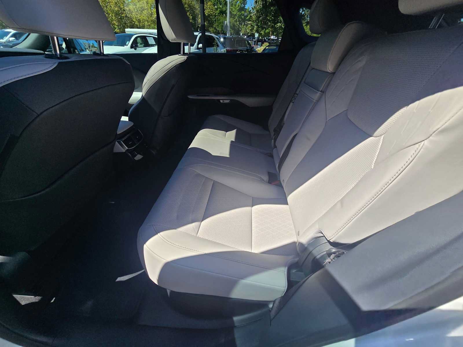 Used 2026 Lexus RX 350 Premium Plus w/ Accessory Package (Z1) FWD image 17