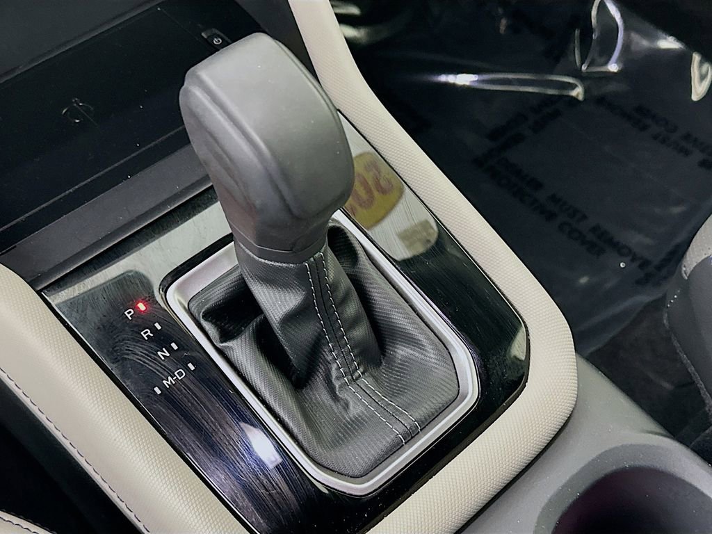 Certified 2025 Subaru Forester Limited image 23