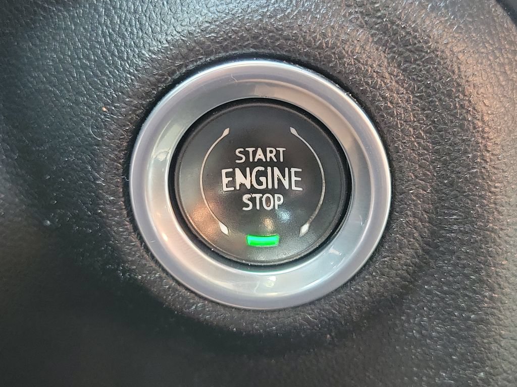 Used 2019 Chevrolet Silverado 1500 RST w/ All-Star Edition RWD image 29