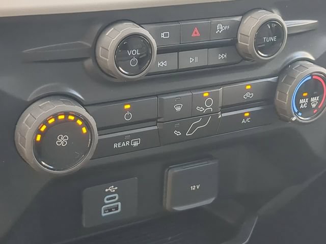 New 2026 Ford F250 XL w/ STX Appearance Package AWD/4WD image 10