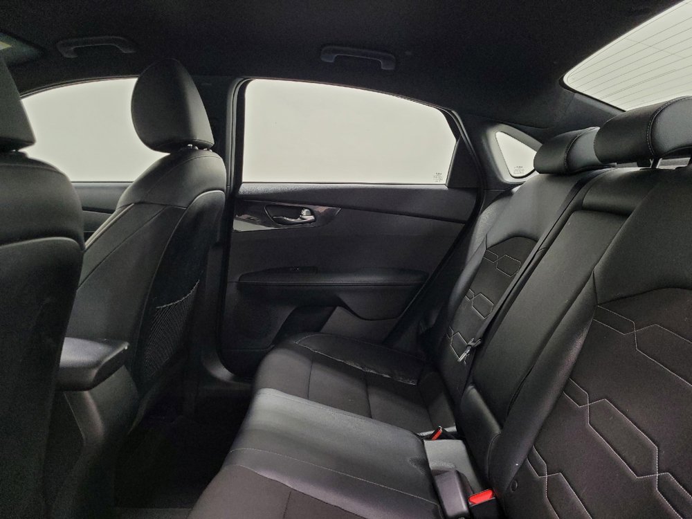 Used 2023 Kia Forte GT-Line image 18