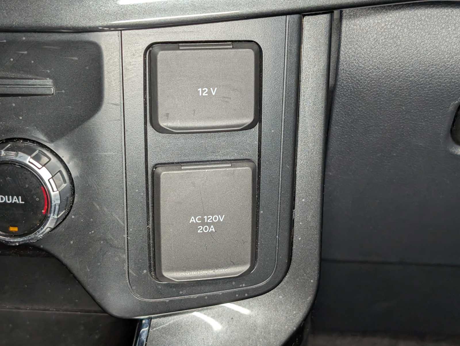 Used 2022 Ford F150 XLT w/ Equipment Group 302A High AWD/4WD image 34