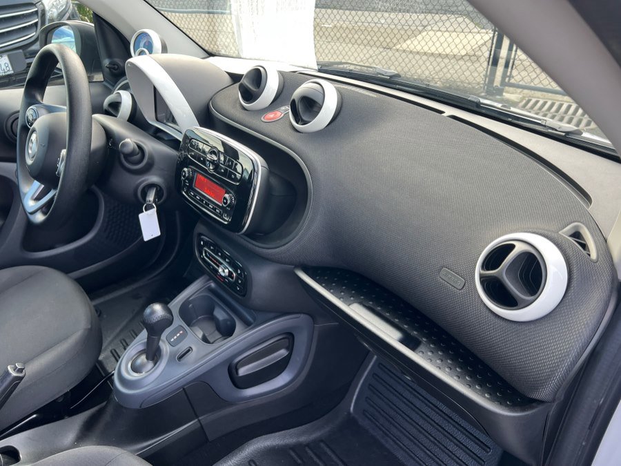 Used 2019 smart fortwo electric drive image 31