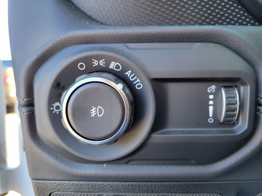 New 2025 Jeep Wrangler Unlimited Rubicon 392 image 33