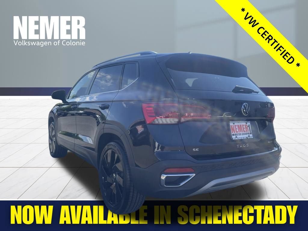 Used 2024 Volkswagen Taos SE AWD/4WD image 3