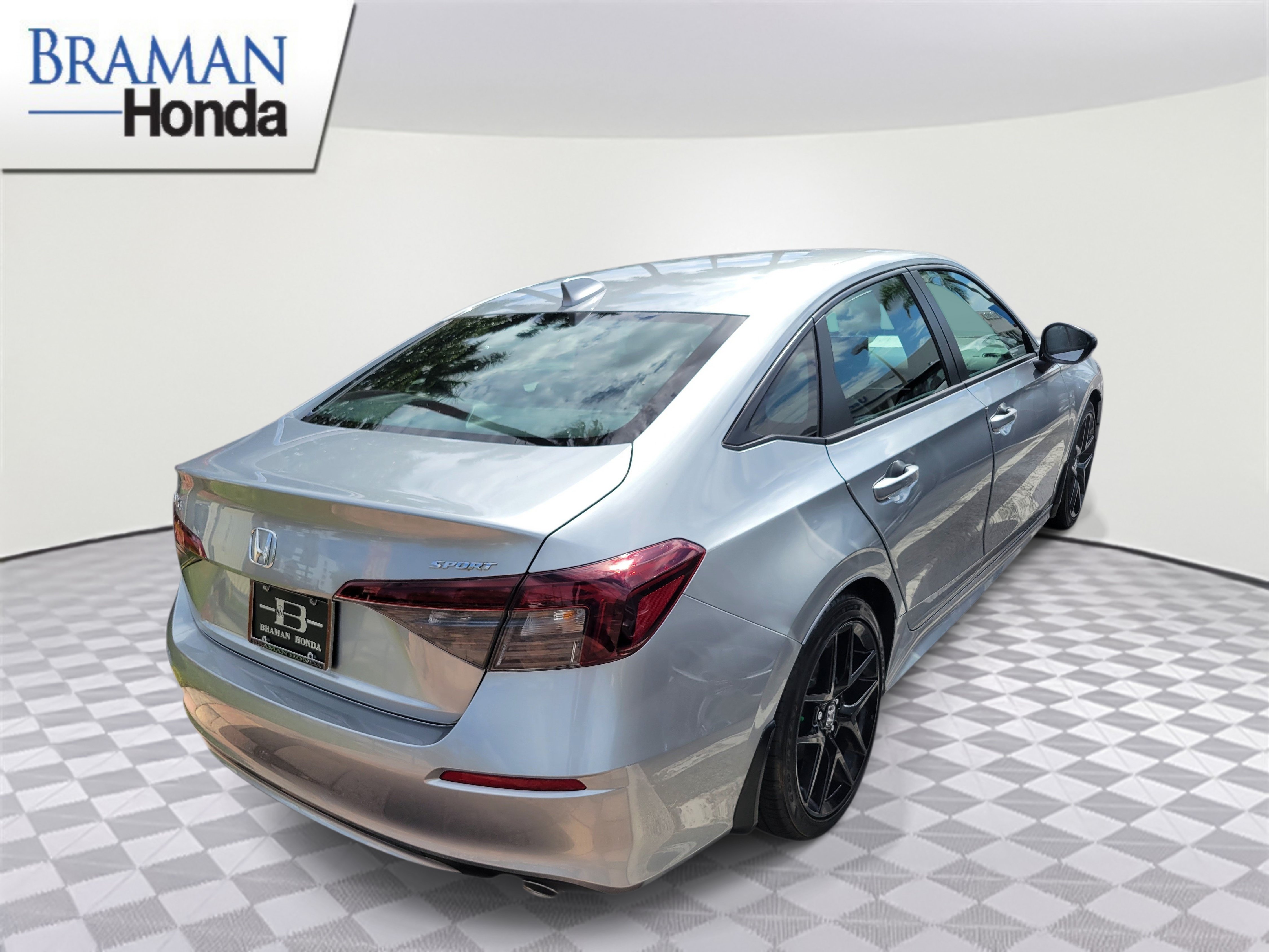 Certified 2025 Honda Civic Sport image 3