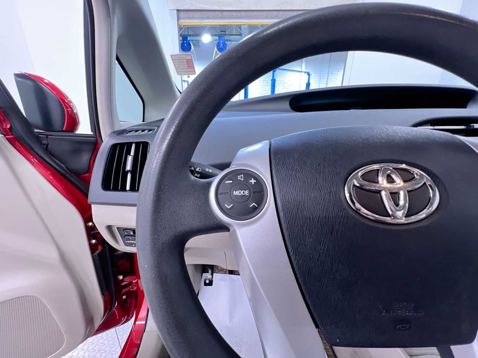 Used 2010 Toyota Prius Two FWD image 20