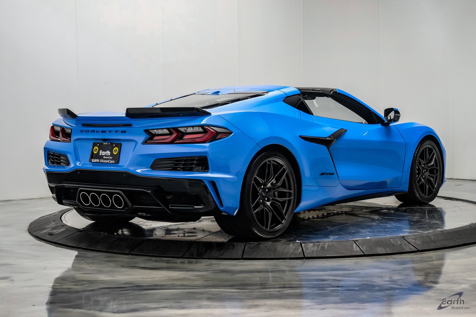 Used 2024 Chevrolet Corvette Z06 w/ Battery Protection Package RWD image 24