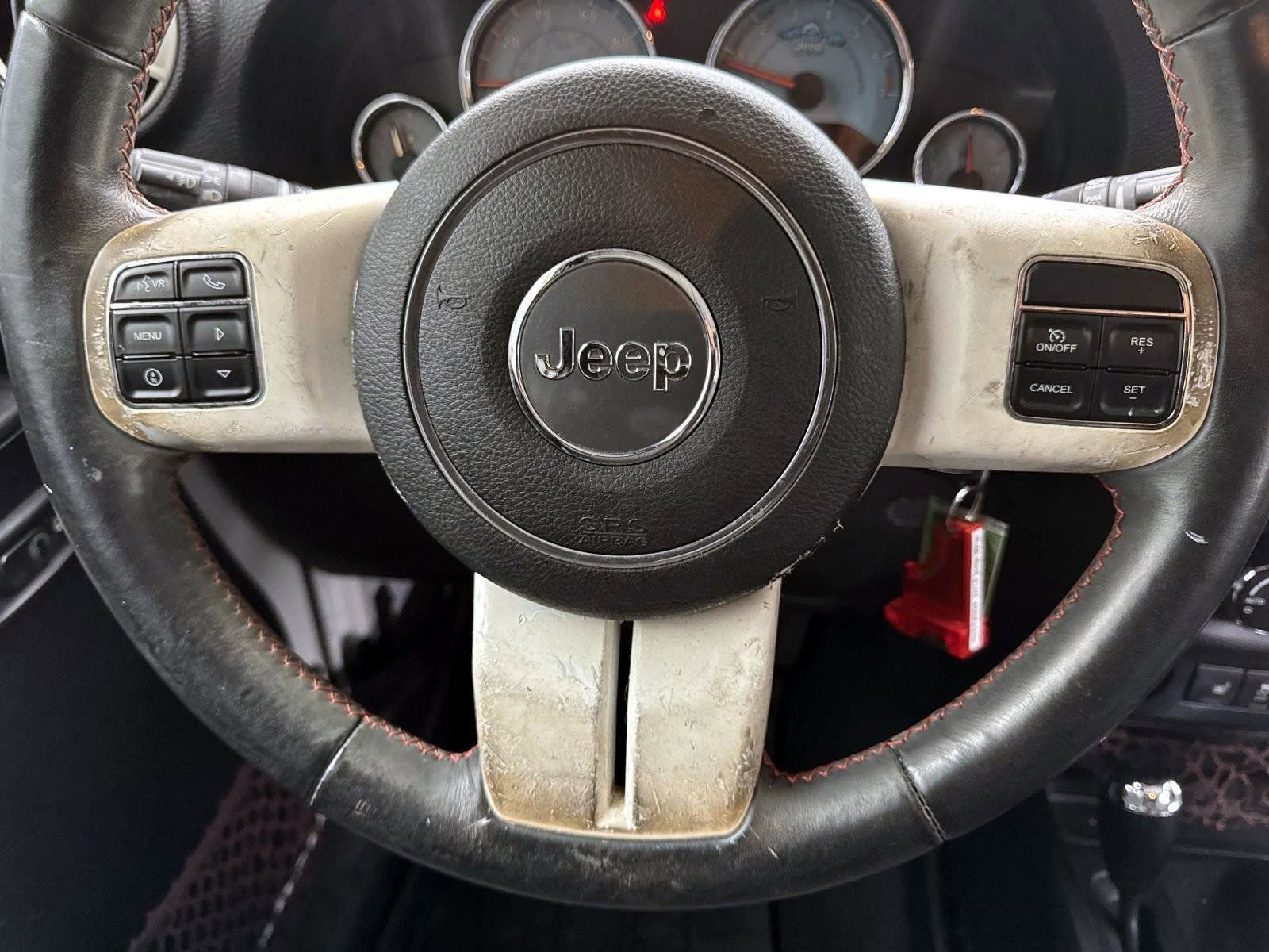 Used 2012 Jeep Wrangler Unlimited Sahara image 20