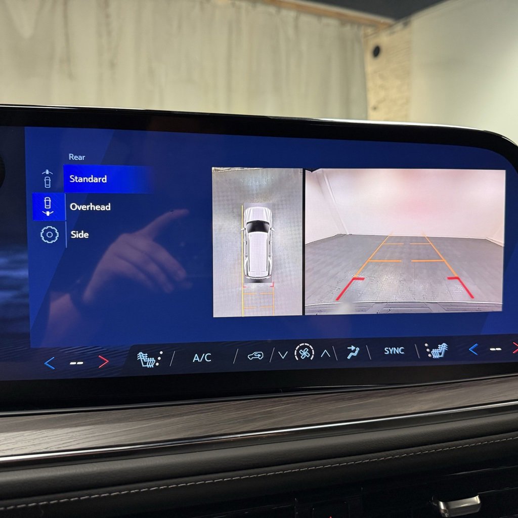 New 2026 Chevrolet Tahoe LT w/ Comfort Package image 31