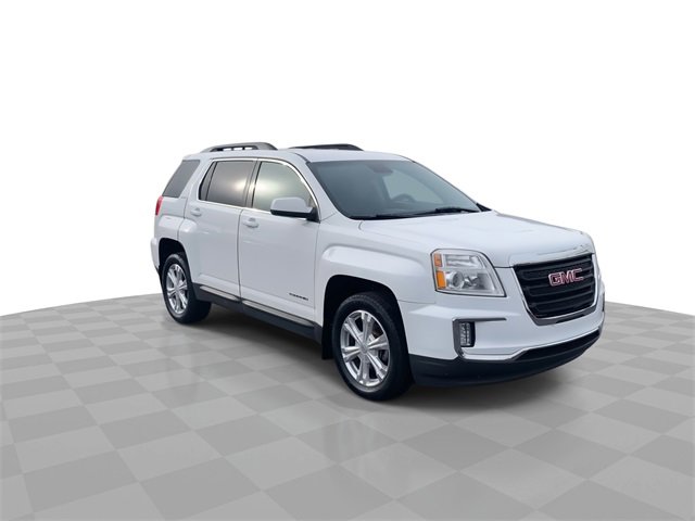 Used 2017 GMC Terrain SLE w/ Convenience Package image 2