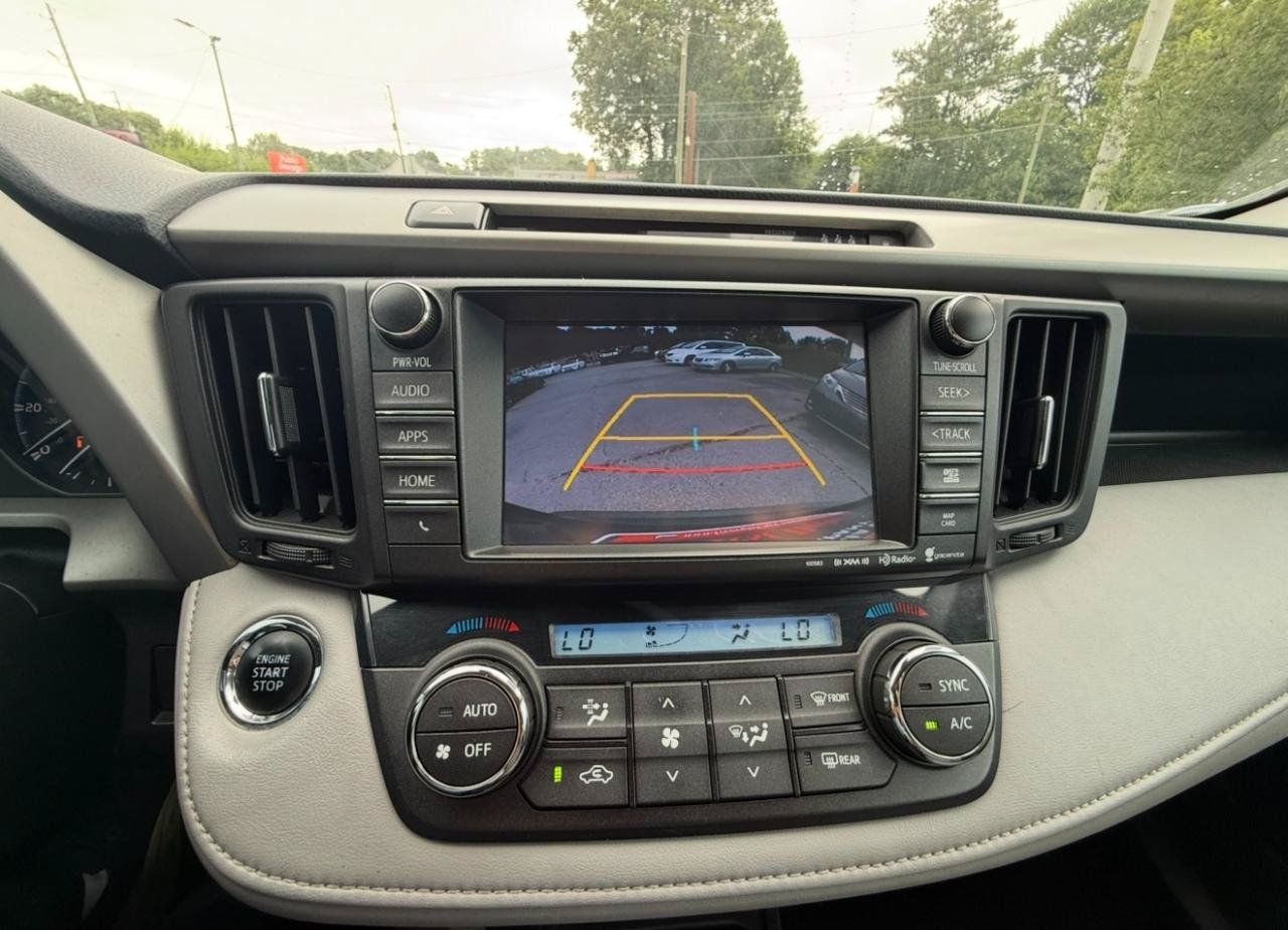 Used 2017 Toyota RAV4 XLE FWD image 21