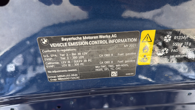 Used 2021 BMW 330i Sedan w/ Driving Assistance Package RWD image 25