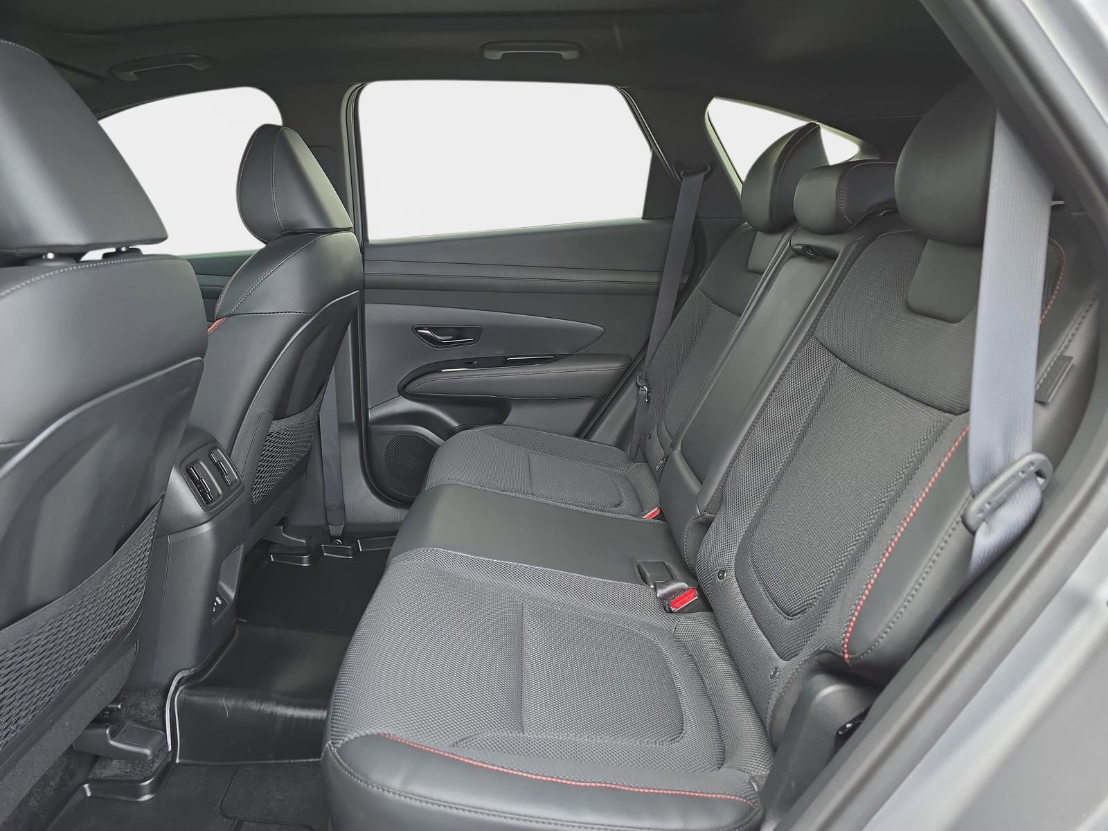 Used 2025 Hyundai Tucson N Line image 17