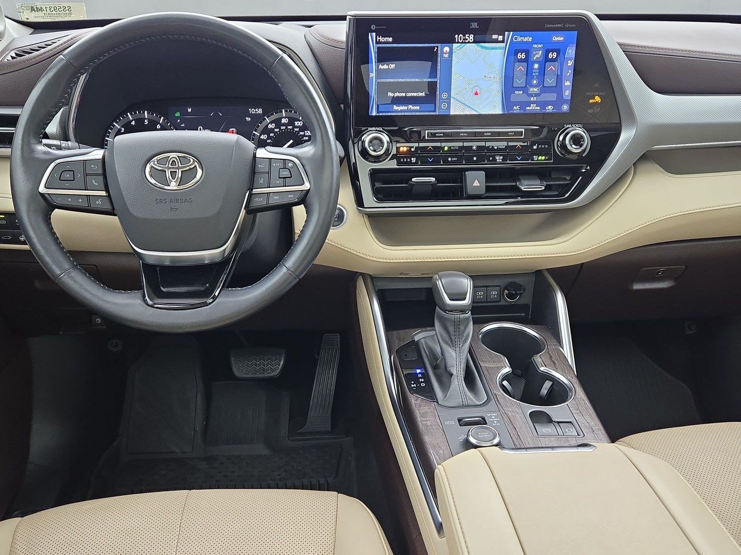 Used 2021 Toyota Highlander Platinum AWD/4WD image 12