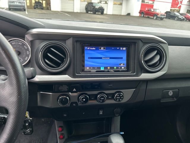 Used 2016 Toyota Tacoma SR5 image 21