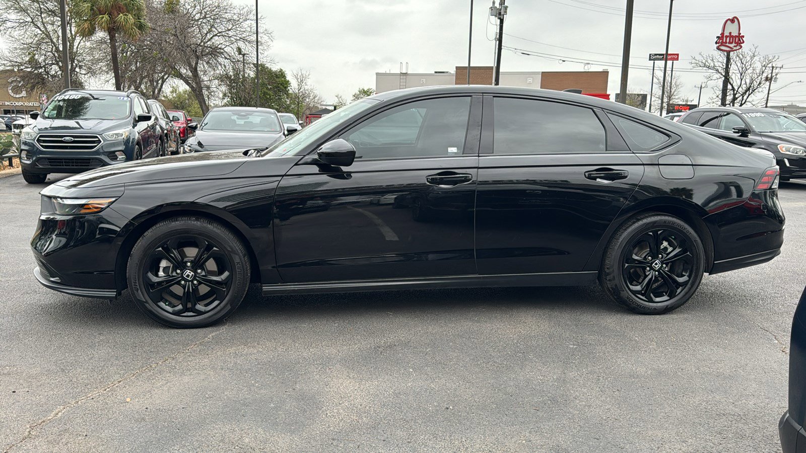 Used 2025 Honda Accord SE image 5