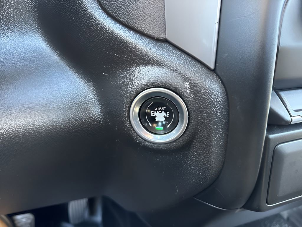 Used 2022 Chevrolet Silverado 1500 W/T w/ WT Value Package image 16