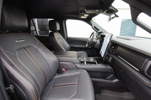Used 2023 Ford Expedition Max Platinum image 41