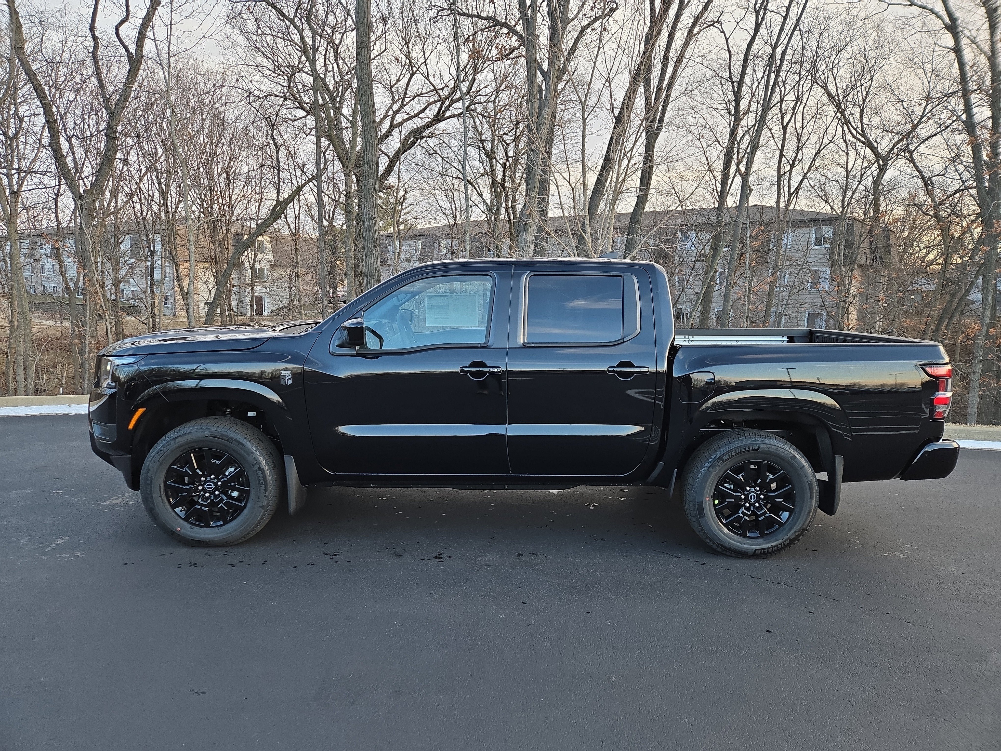 New 2026 Nissan Frontier SV w/ SV Convenience Package image 5