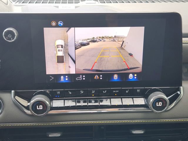 Used 2026 Chevrolet Colorado ZR2 w/ Technology Package AWD/4WD image 5