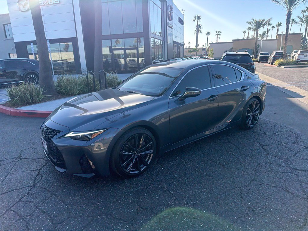 Used 2025 Lexus IS 300 F Sport RWD image 4
