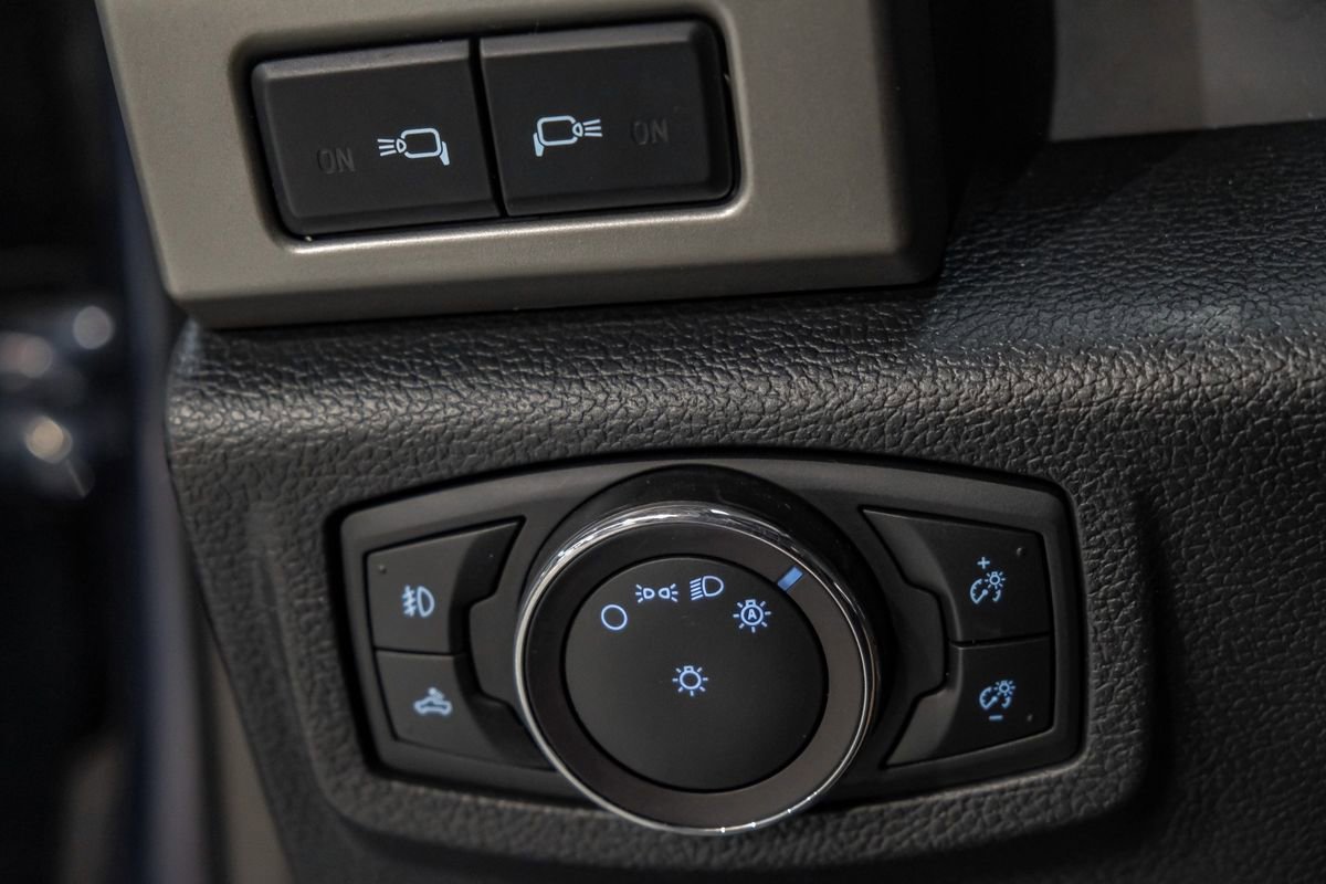 Used 2019 Ford F250 Lariat w/ Lariat Ultimate Package image 29