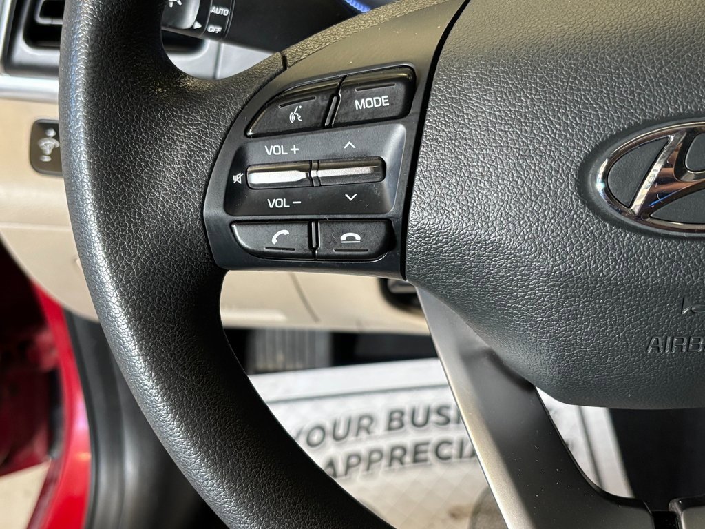 Used 2020 Hyundai Elantra SEL w/ Cargo Package (C1) image 10
