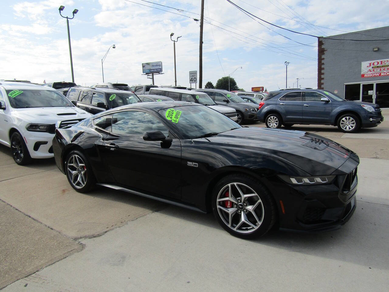 Used 2024 Ford Mustang GT w/ GT Performance Package image 6