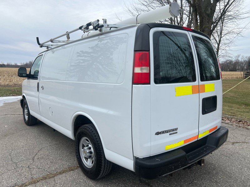 Used 2013 Chevrolet Express 2500 2500 Cargo image 7