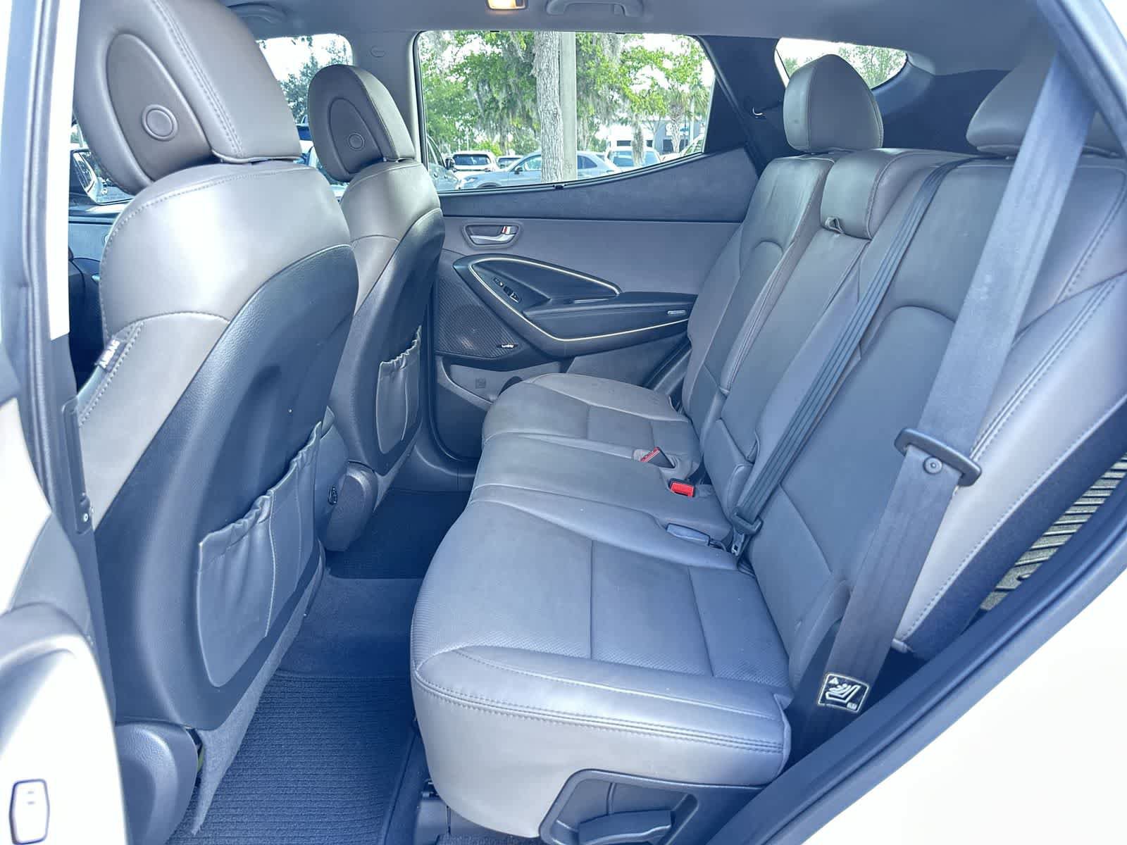 Used 2017 Hyundai Santa Fe Sport w/ 2.4L Tech Package 04 FWD image 15