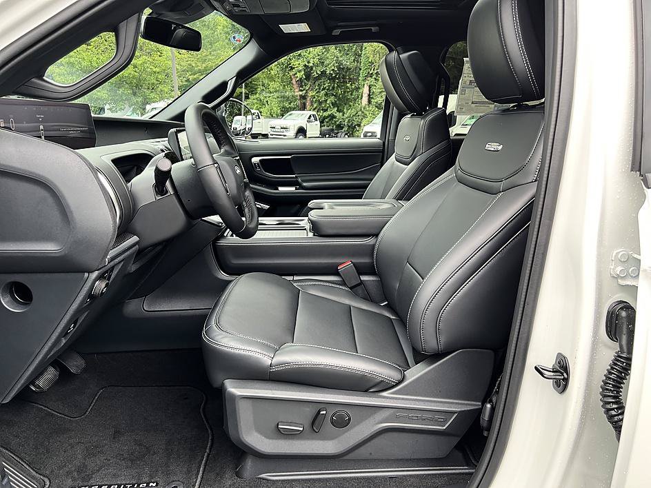 New 2027 Ford Expedition Max Platinum w/ Stealth Performance Package AWD/4WD image 11