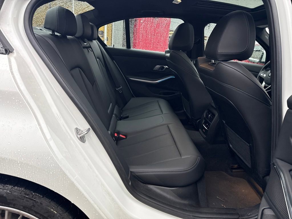 Used 2023 BMW 330i Sedan image 13