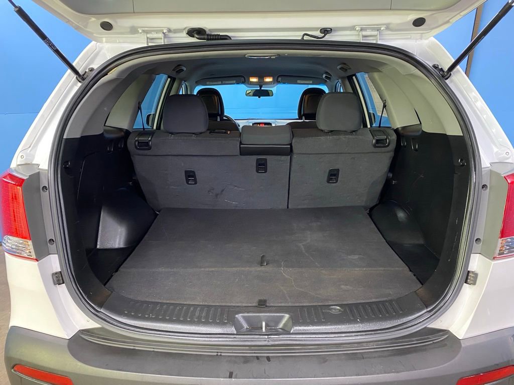 Used 2012 Kia Sorento LX image 39