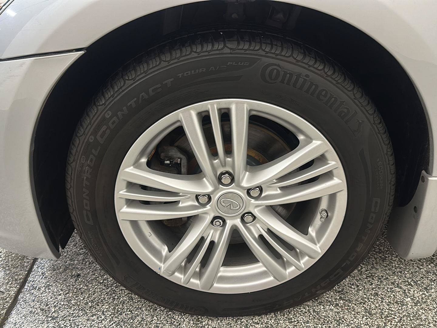 Used 2013 INFINITI G37 x Sedan w/ Premium Pkg AWD/4WD image 12