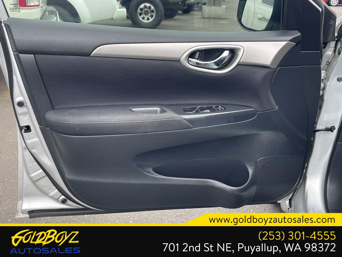 Used 2013 Nissan Sentra S FWD image 11