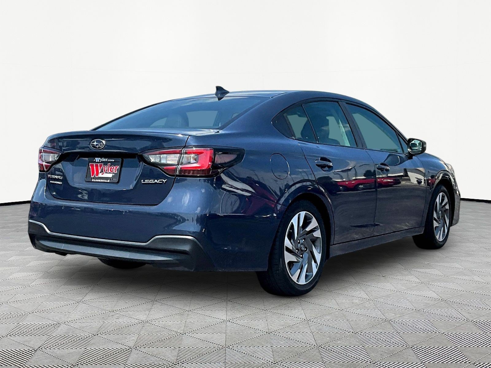 Used 2024 Subaru Legacy Limited AWD/4WD image 6