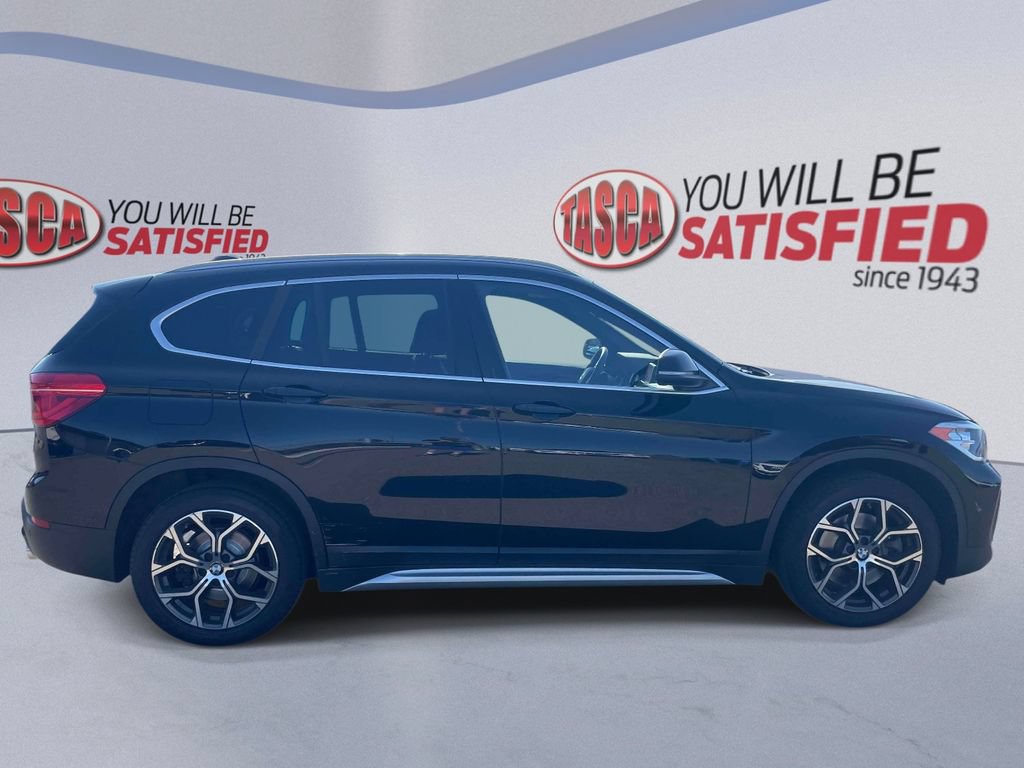 Used 2021 BMW X1 xDrive28i w/ Convenience Package AWD/4WD image 5
