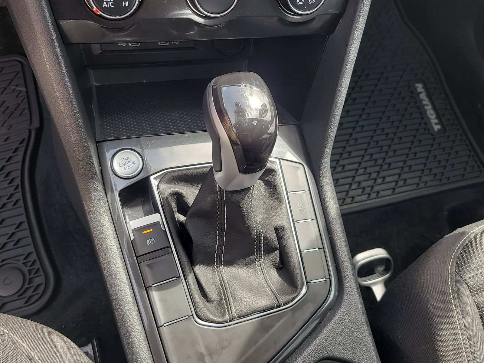 Used 2024 Volkswagen Tiguan S FWD image 23