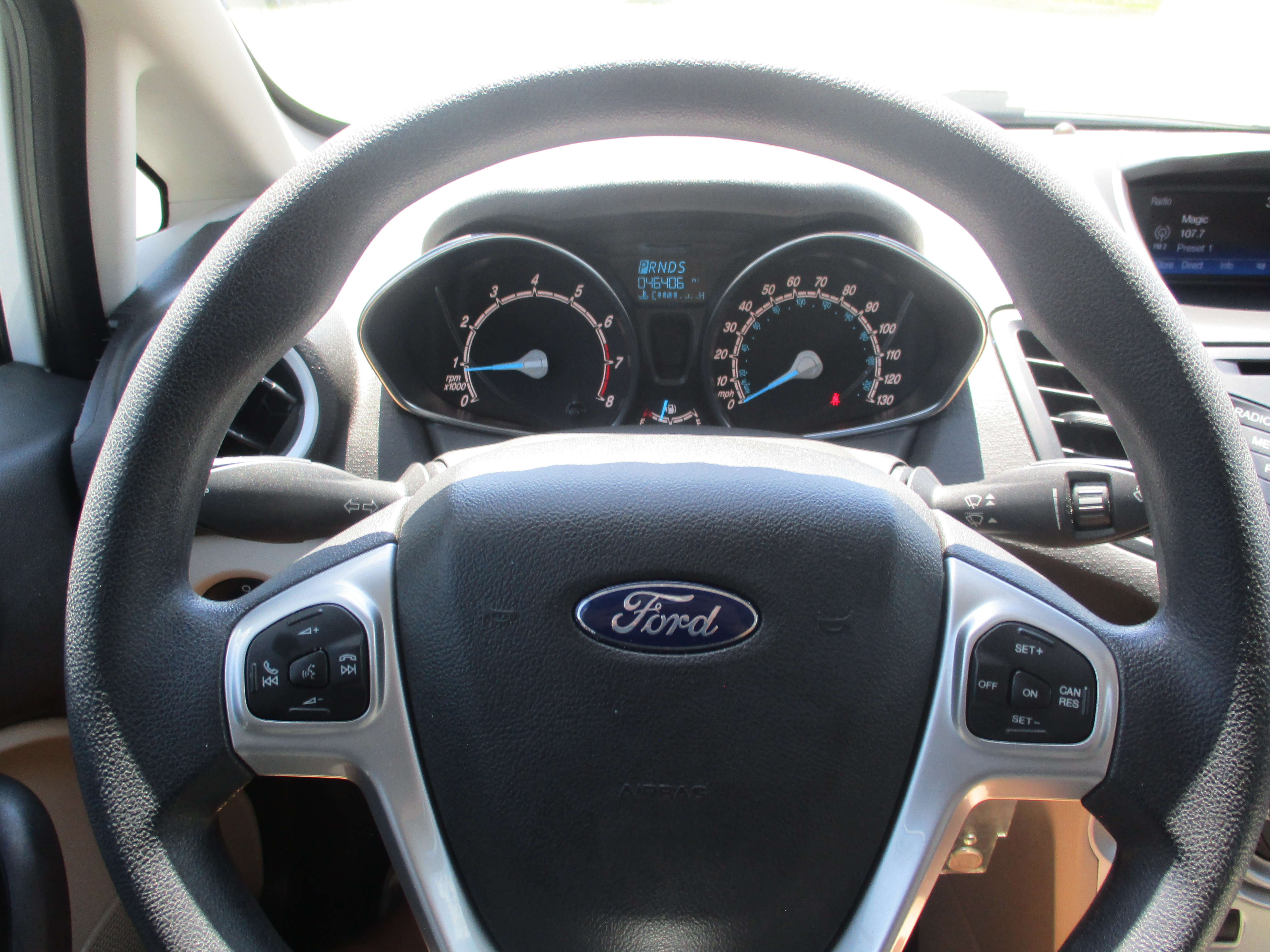 Certified 2018 Ford Fiesta SE FWD image 16