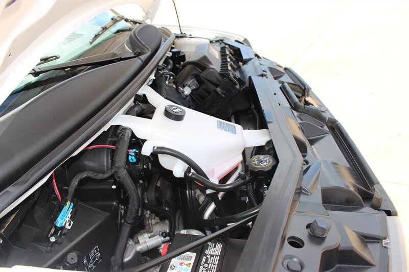 Used 2025 Chevrolet Express 3500 LS RWD image 33