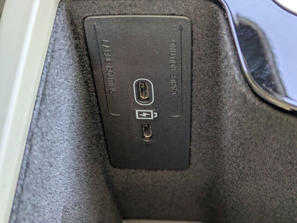 Certified 2024 Volvo S60 B5 Ultimate w/ Climate Package image 29