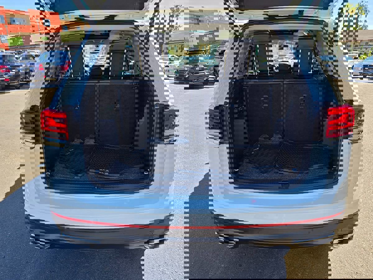 Used 2021 Volkswagen Atlas SE image 19