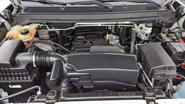 Used 2022 Chevrolet Colorado LT w/ Fleet Safety Package image 24